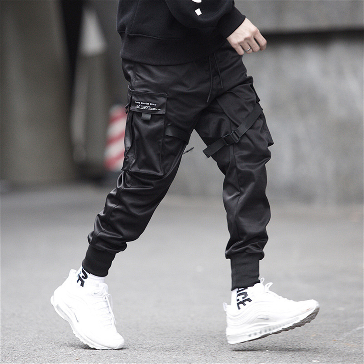Zwarte Hiphop Cargo Broek Zome - Streetwear Brand Marketing recensie en prijs