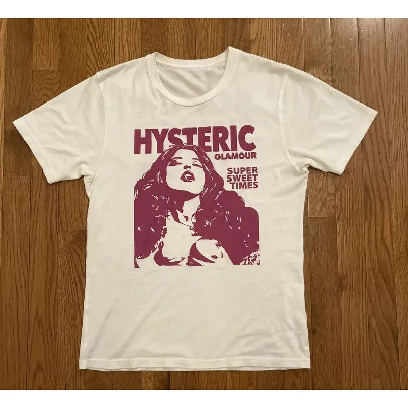 Vintage meisje portret straat  - Streetwear Brand Marketing recensie en prijs